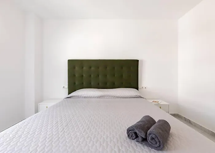 Апартаменты Lorcrisur Corner Ph 3 Bedroom *